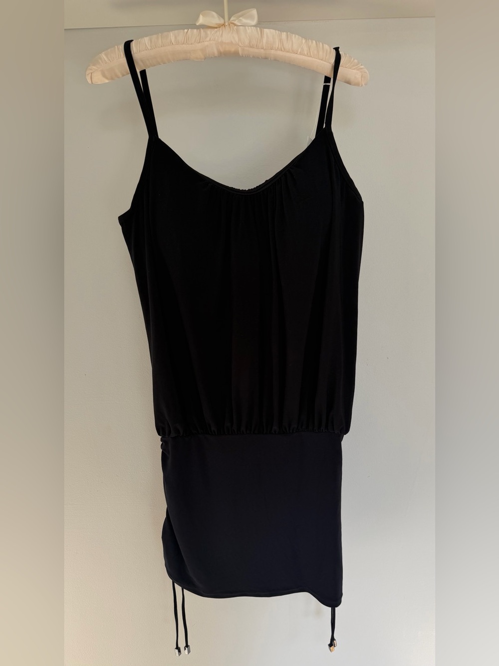 NWT underwire bathing suit top black size 10